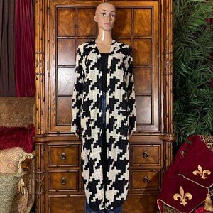 G by Giuliana Black White Curved Side Slit Maxi Cardigan